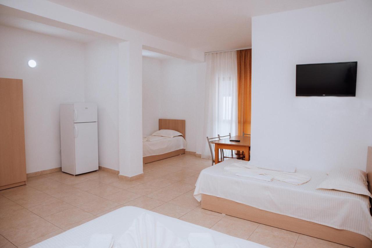 Velipojë Hotel Perdja מראה חיצוני תמונה